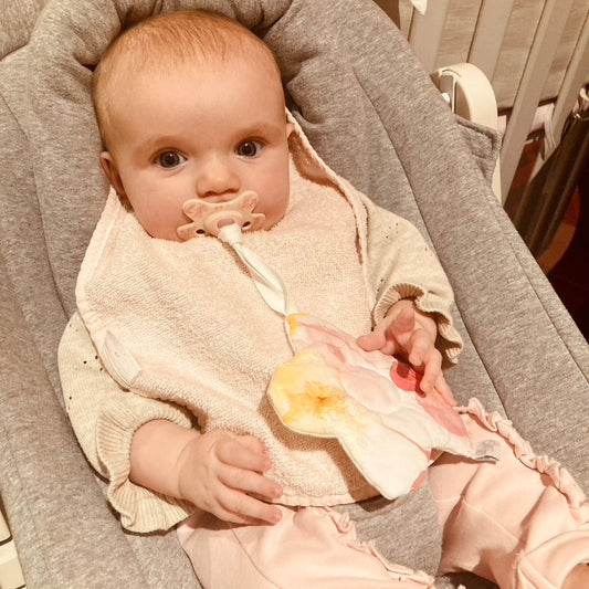 Speendoek kleine bloem sweet poppy