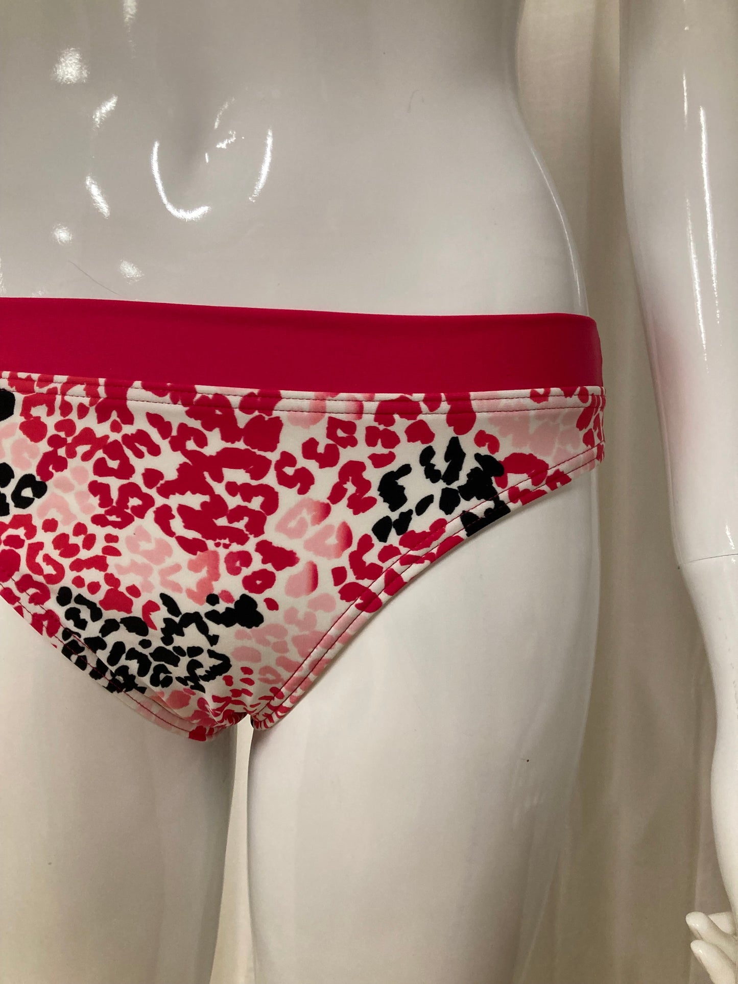 Colored animal halter π