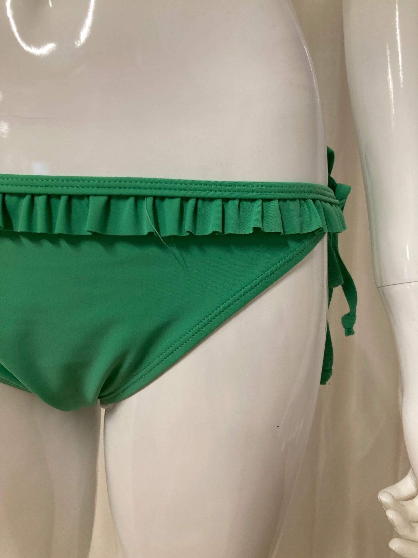 Bikini groen boobs π