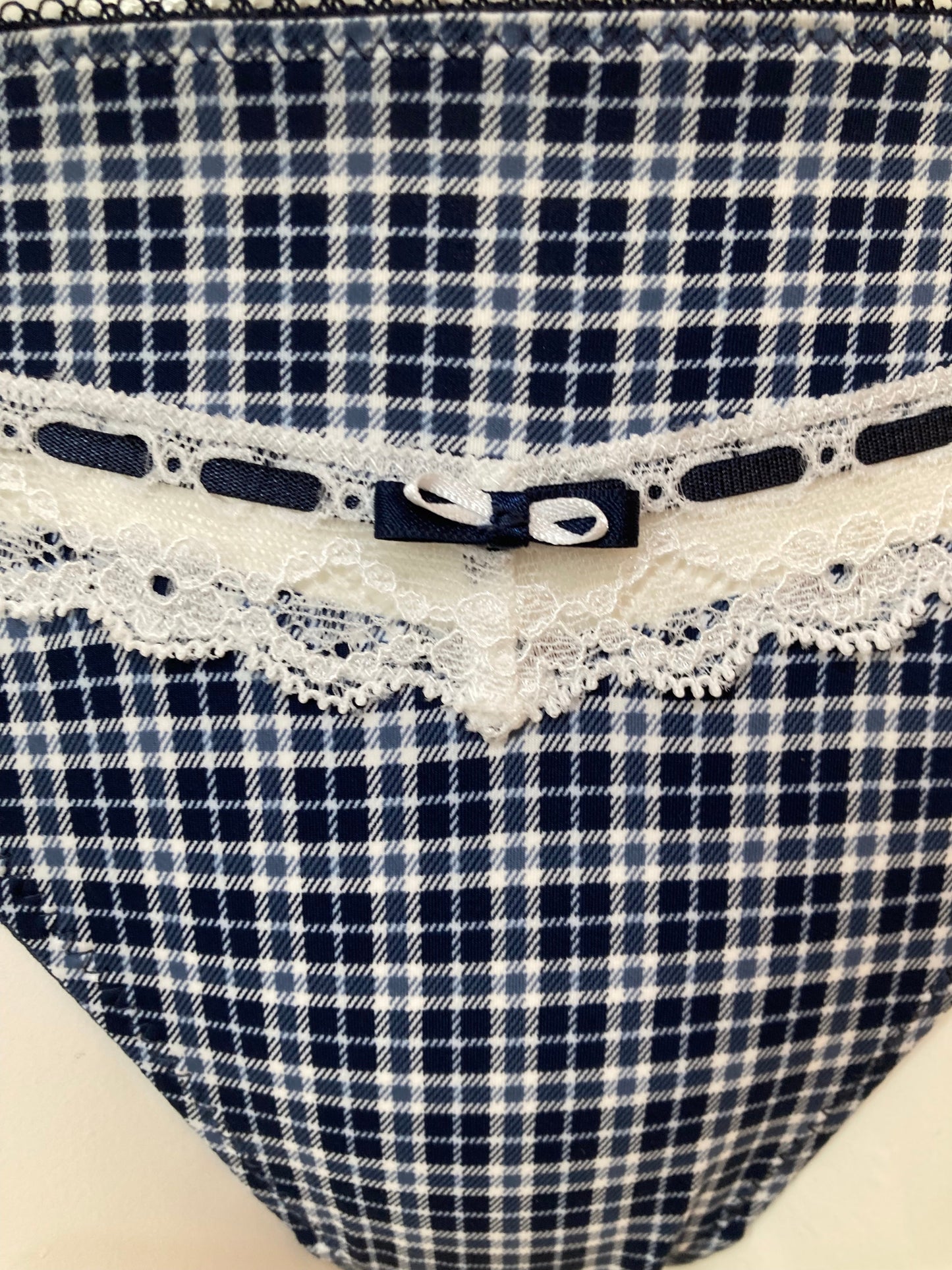 Imka string π