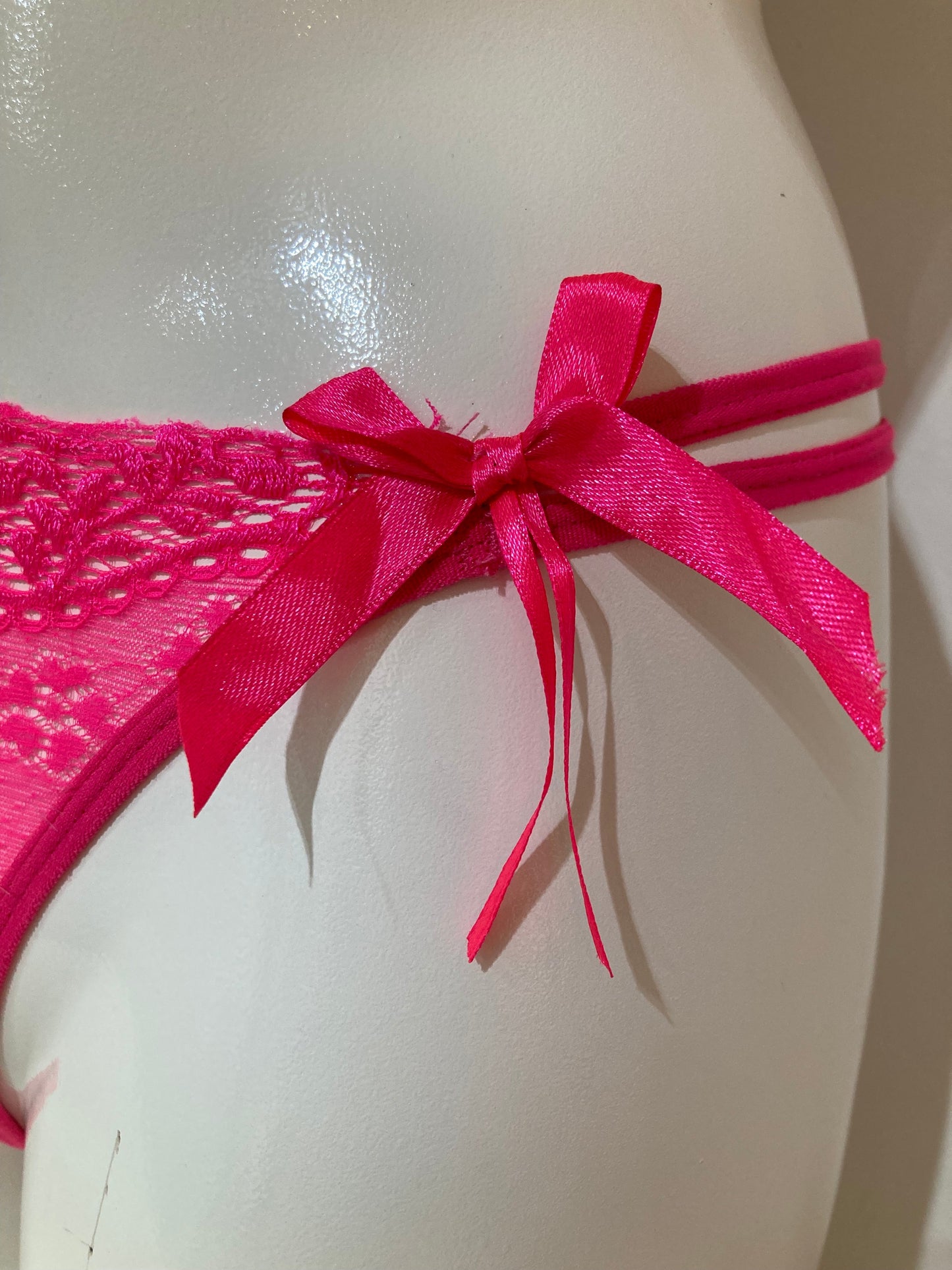 Dentelle Pink π