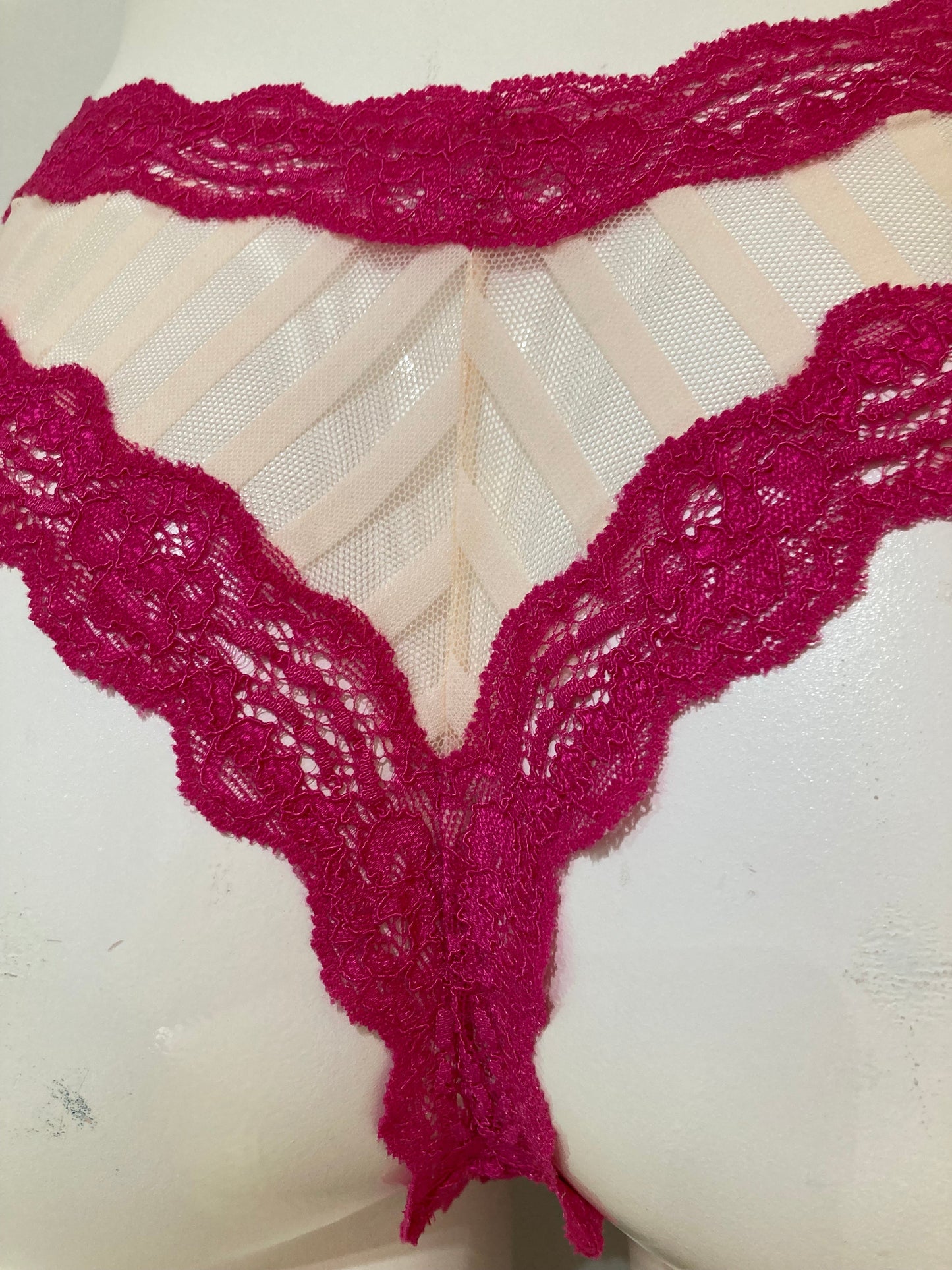 Sheer Ribbons π