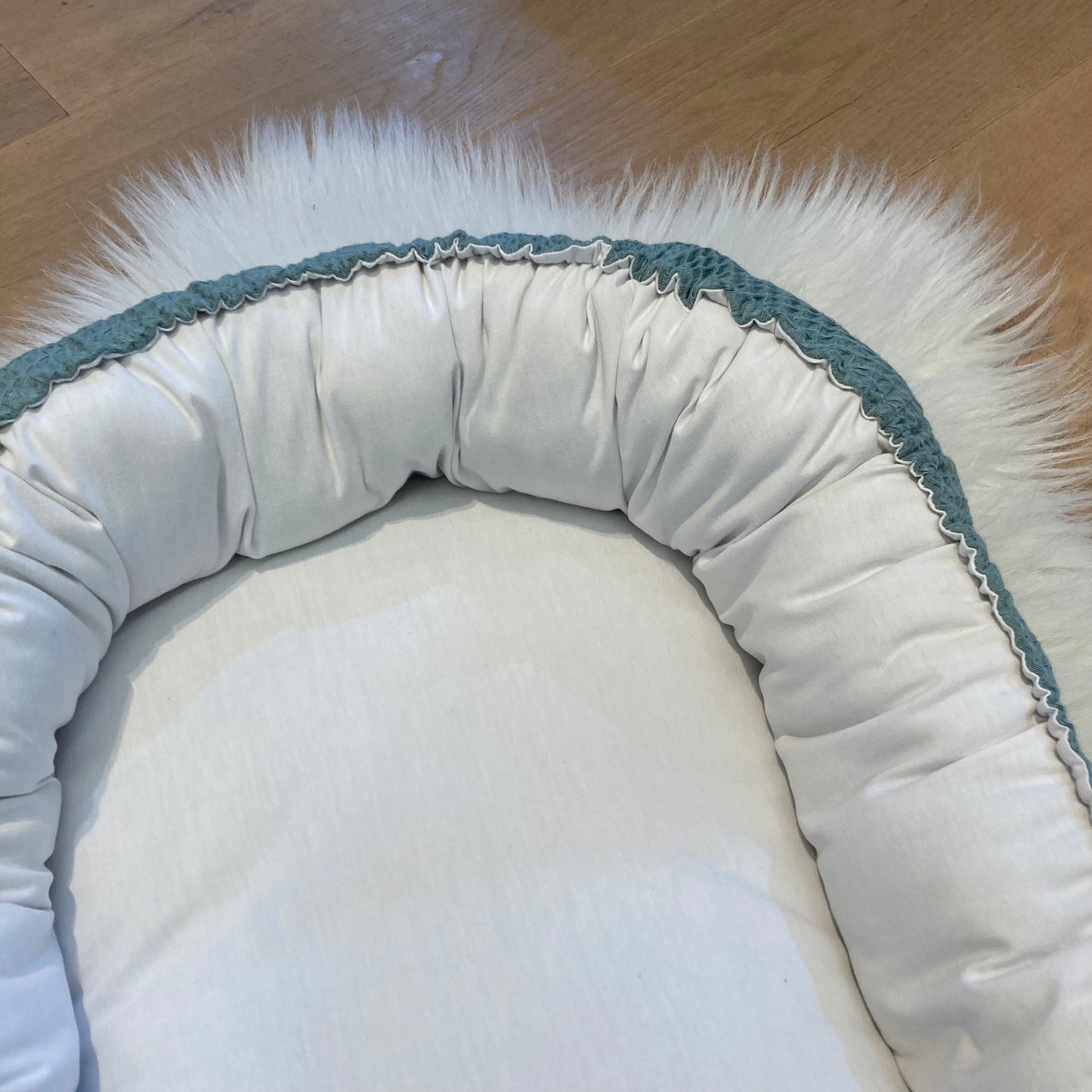 Babynestje Wafel oud groen