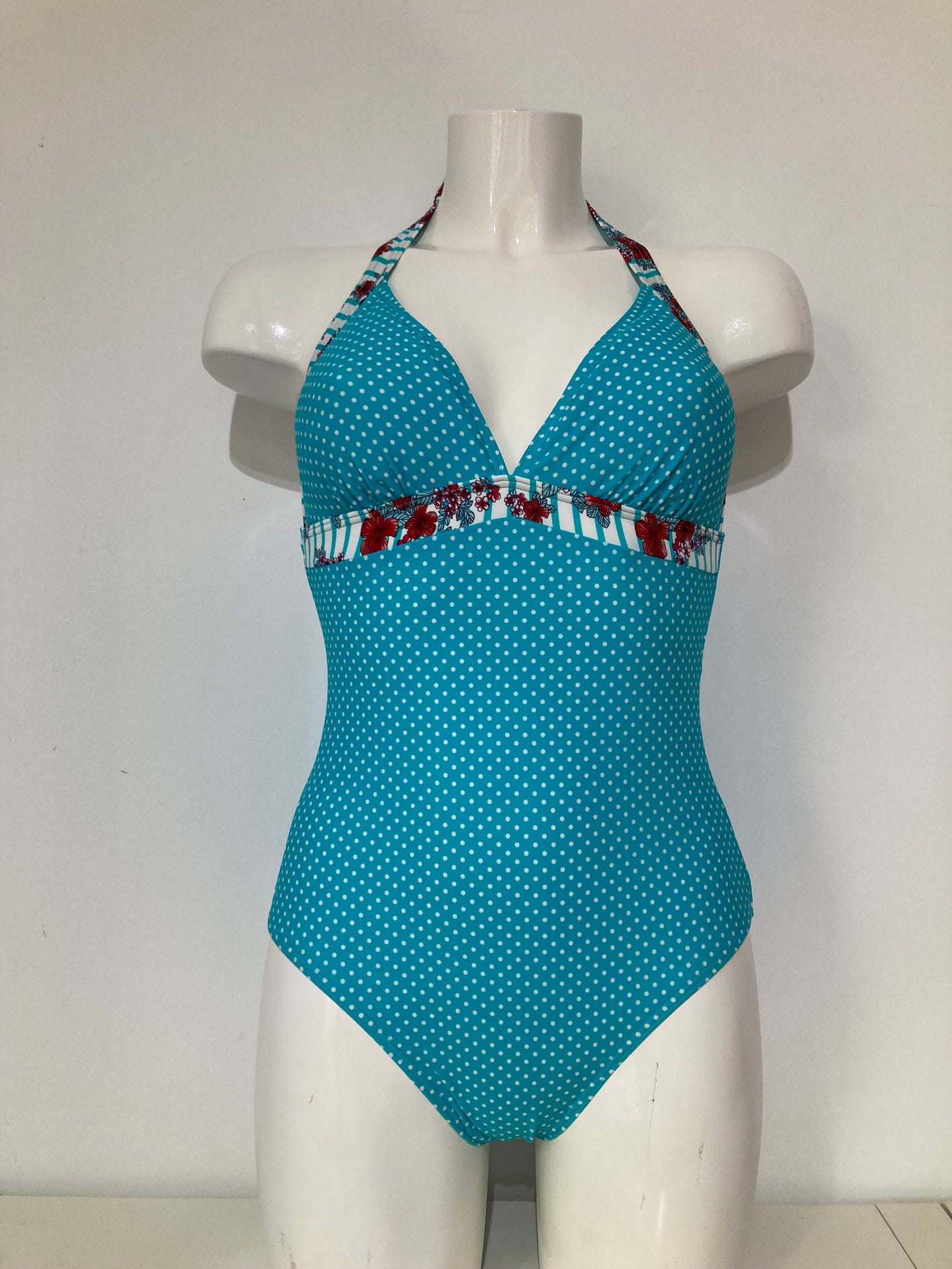 Broad beach padded π