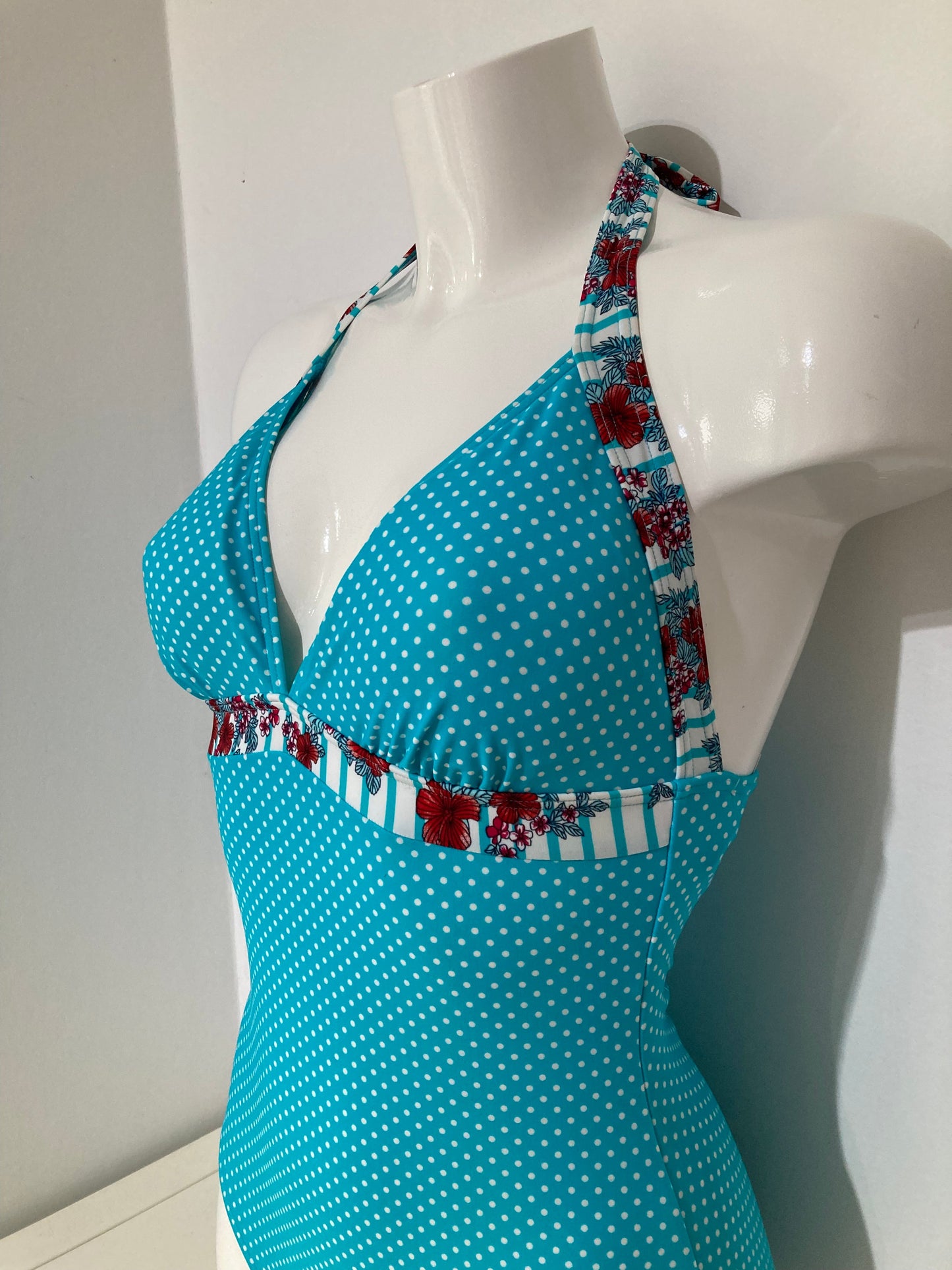 Broad beach padded π