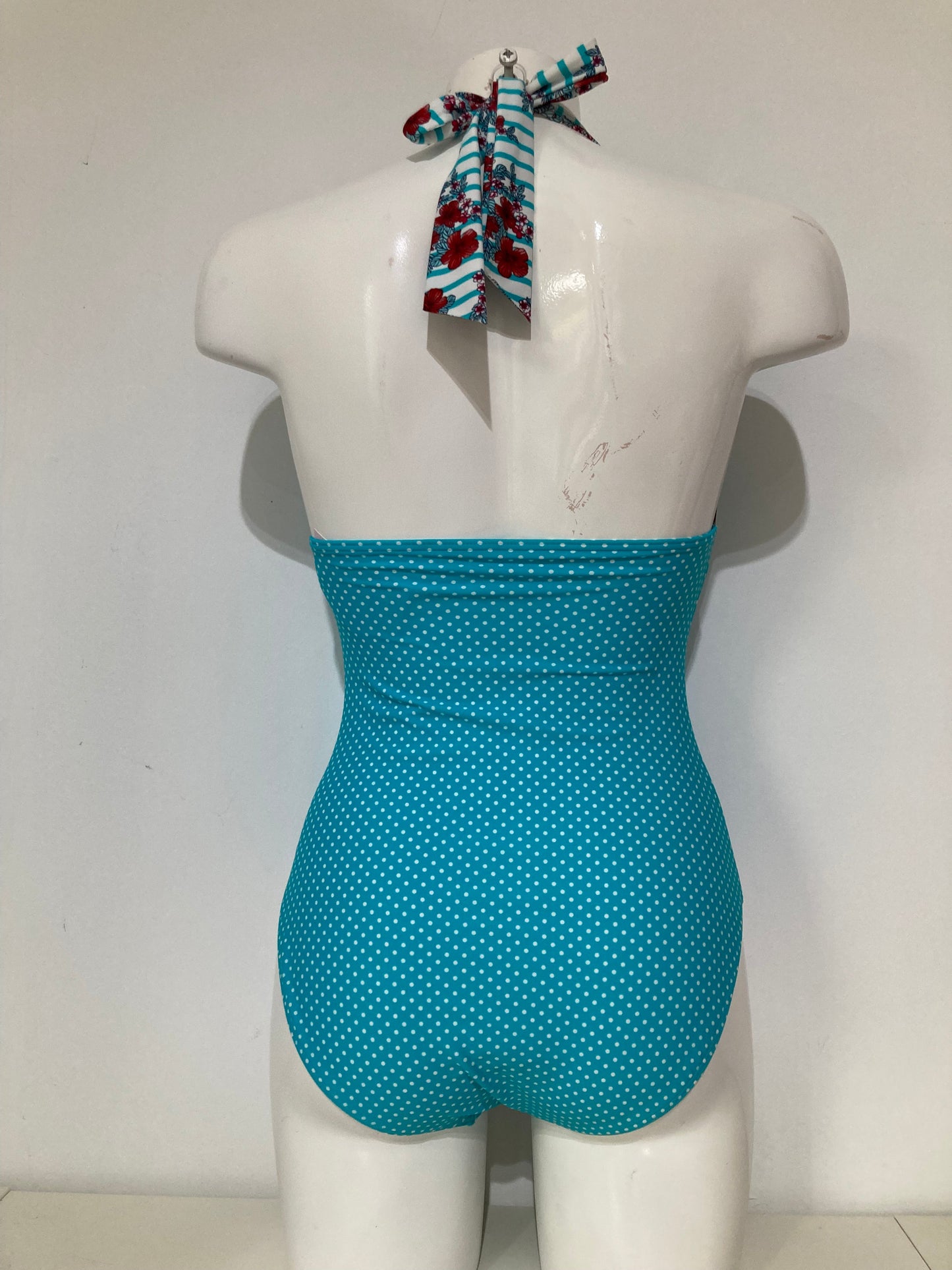 Broad beach padded π