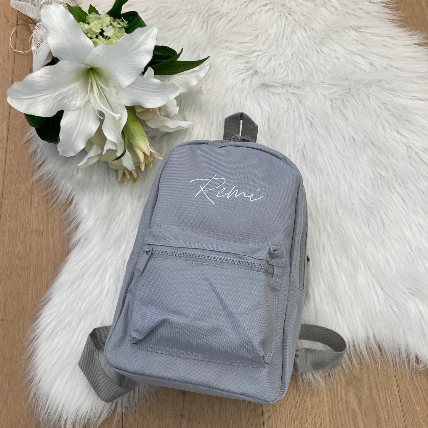 Mini Essential Fashion Backpack grijs