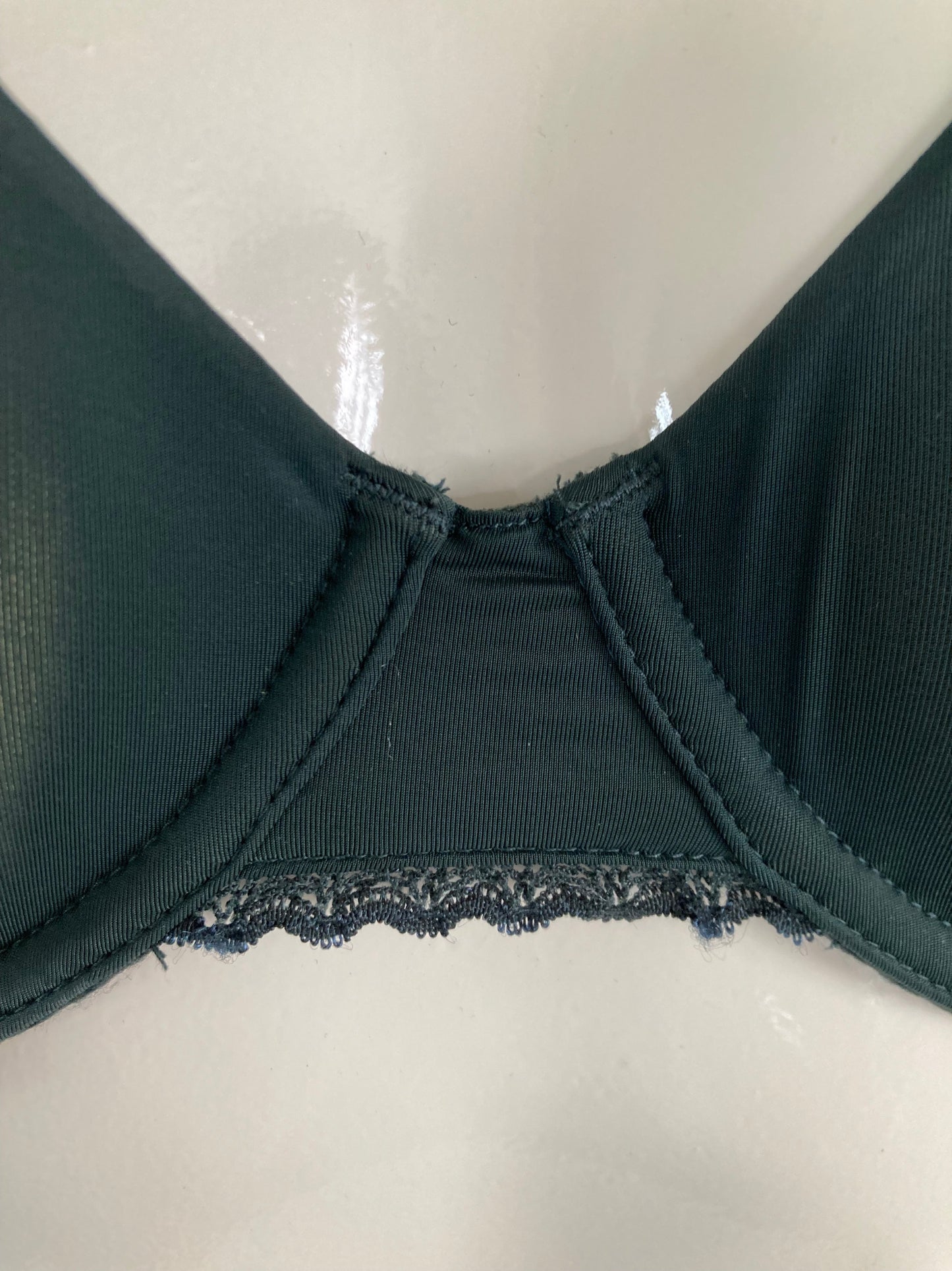 Green Bra π