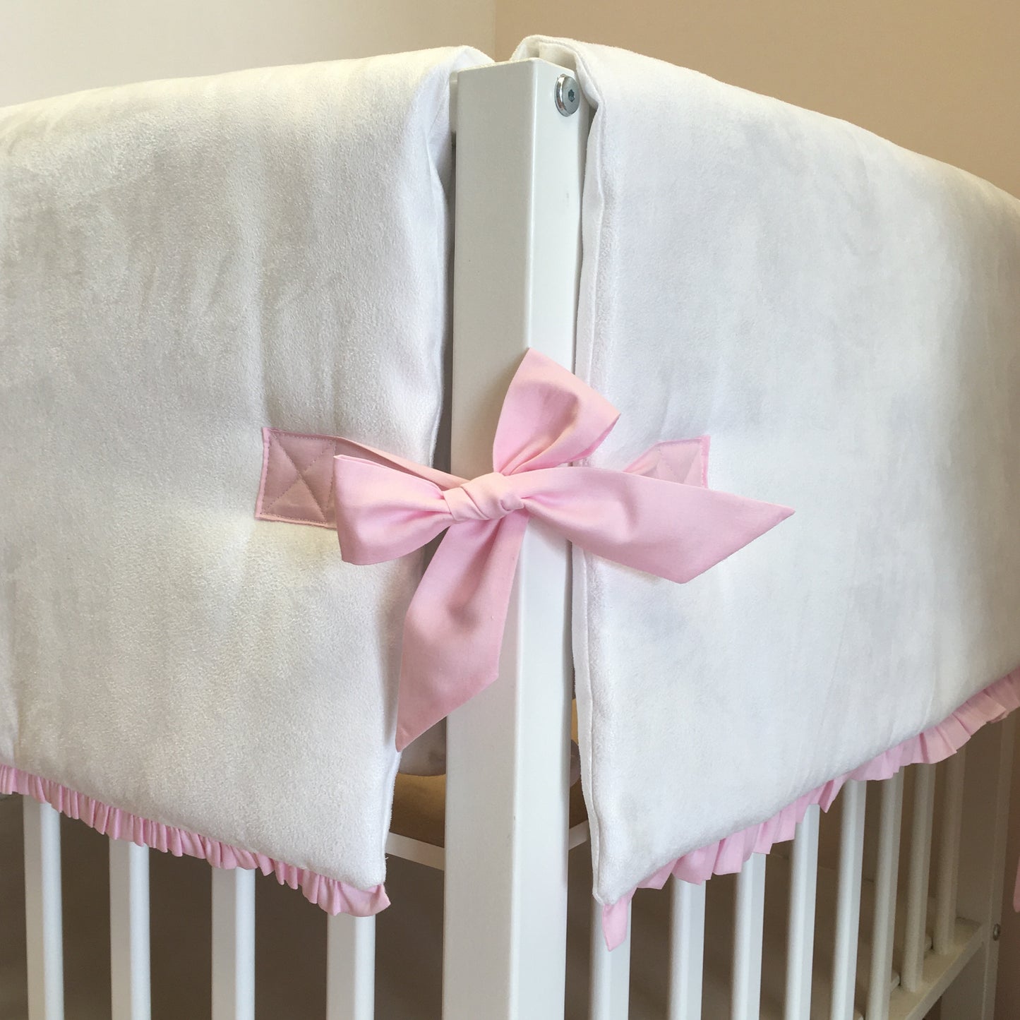 Parkomranding met overslag suéde met frangnes