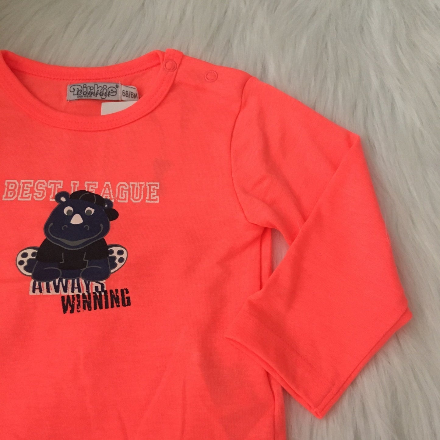 T-shirt best league always winning
