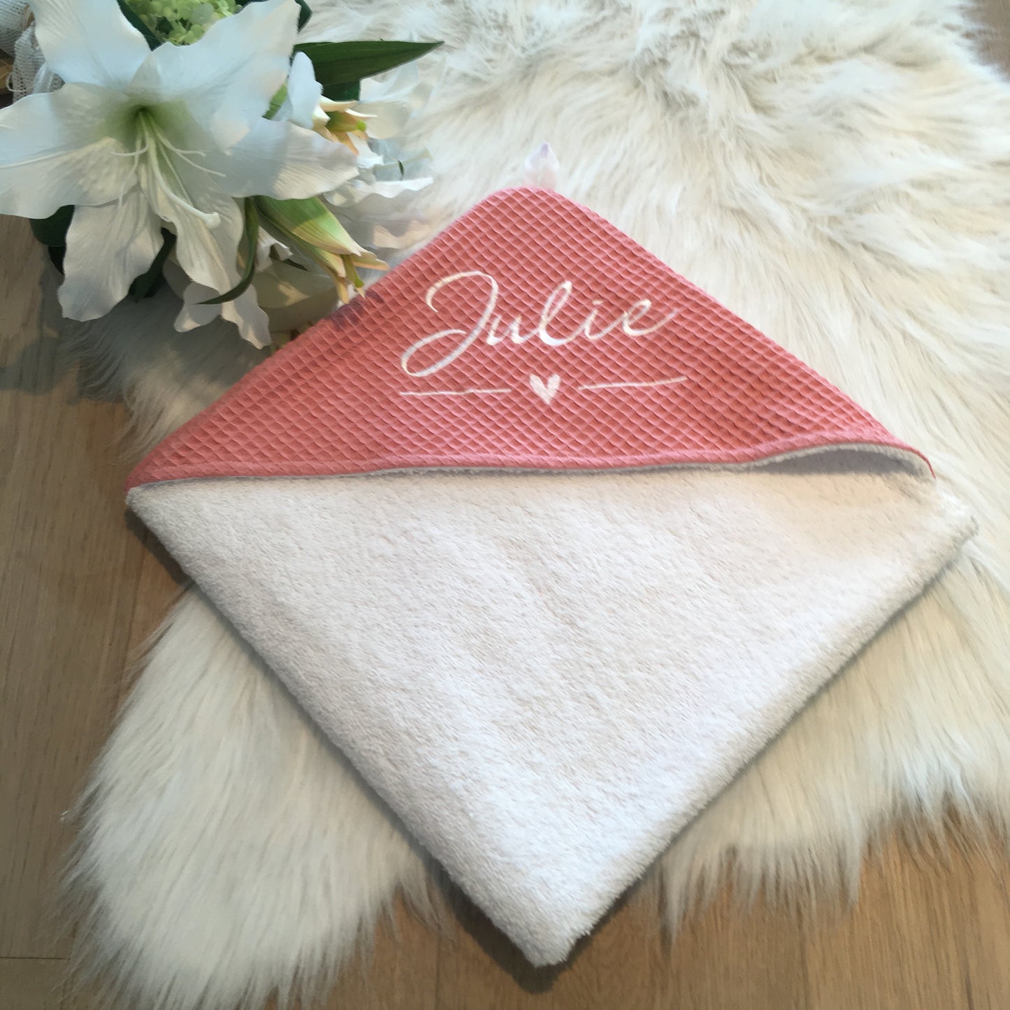 Babycape Wafel koraal/wit