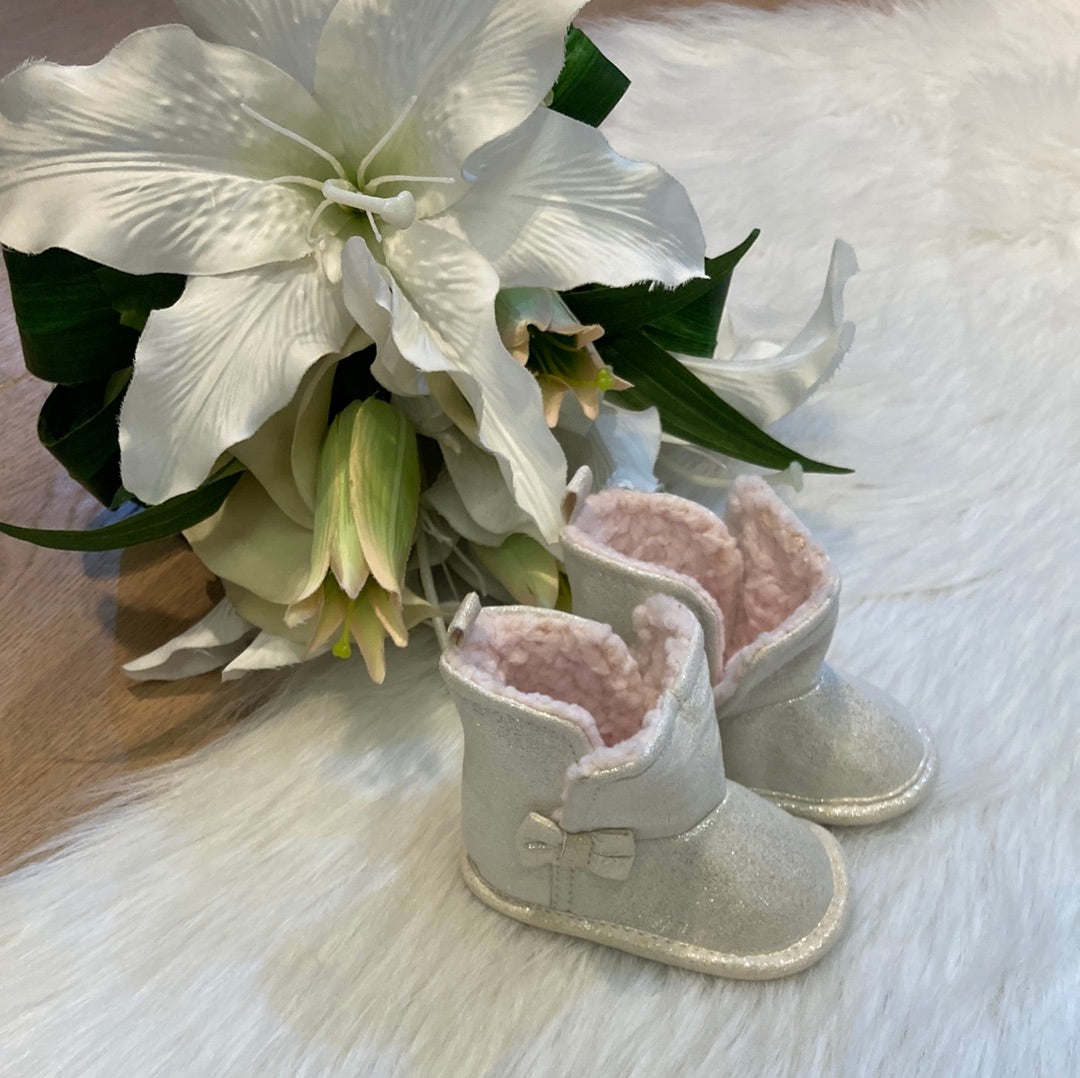 Glitter slofjes met strikje