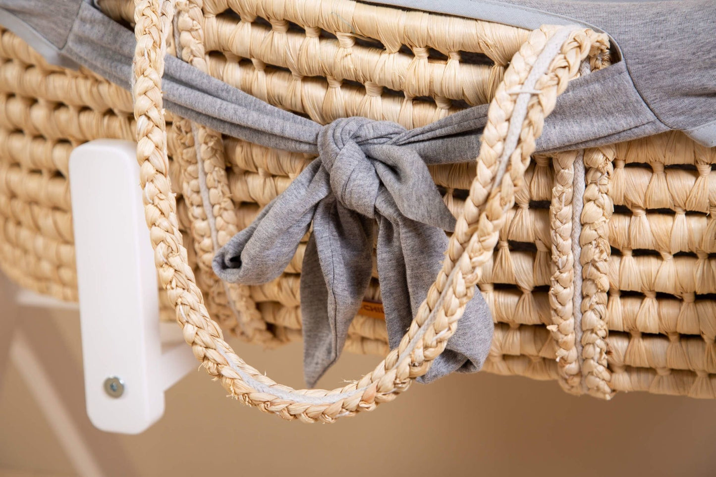 Moses Mand + Handvaten + Matras - Zacht Maïsschil - Naturel + Jersey Bekleding Grijs