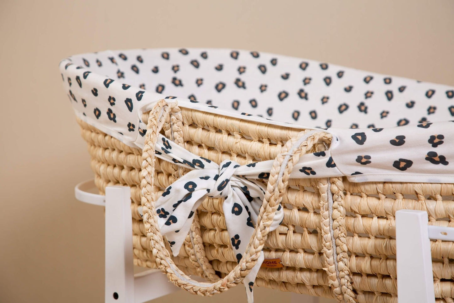 Moses Mand + Handvaten + Matras - Zacht Maïsschil - Naturel + Jersey Bekleding Leopard