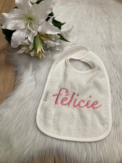 Slab met naam | Gepersonaliseerde baby slab katoen | Vanilla Milk