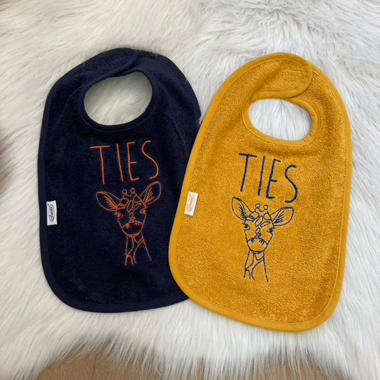 Slab met naam | Gepersonaliseerde baby slab katoen | Gold Ocher