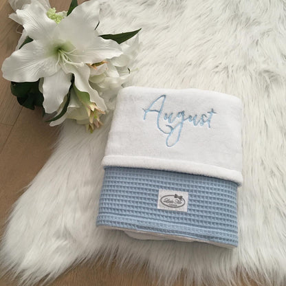 Warm Wafel Winterdekentje met naam | Gepersonaliseerde | Sky blue/ soft cloud