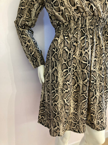 Python print dress crossed at the bust with elastic at the waist