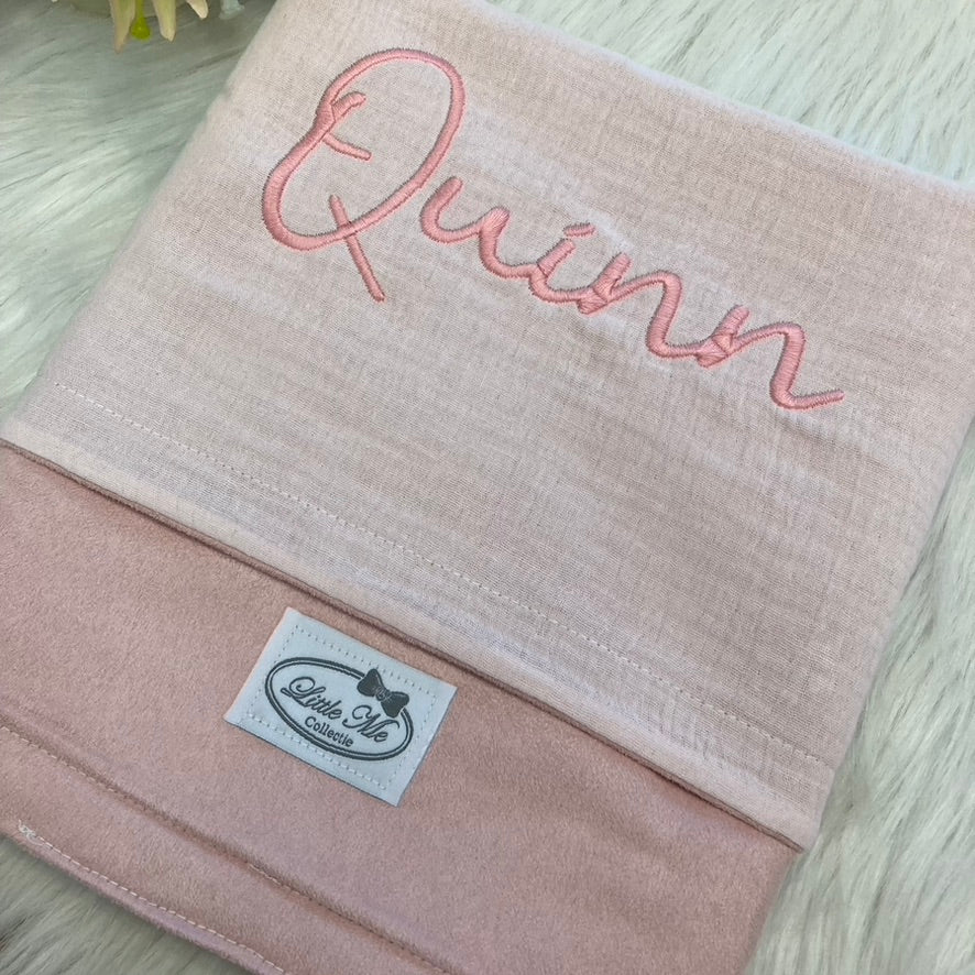 Soft Suéde Zomerdekentje met naam | Gepersonaliseerde | Vintage Rose