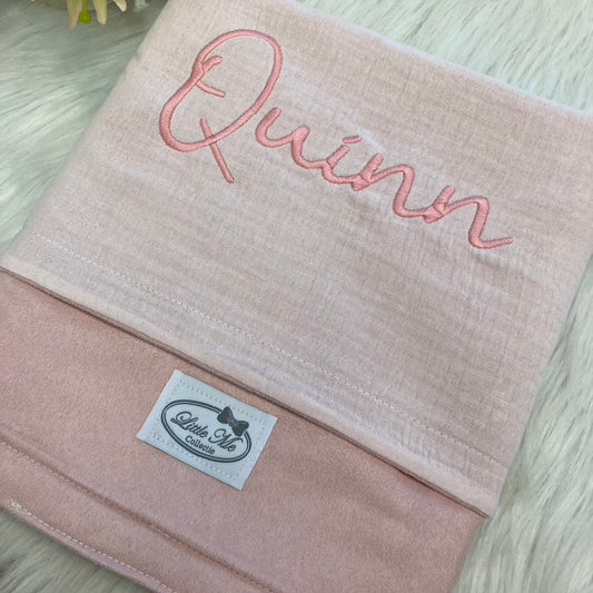 Soft Suéde Zomerdekentje met naam | Gepersonaliseerde | Vintage Rose