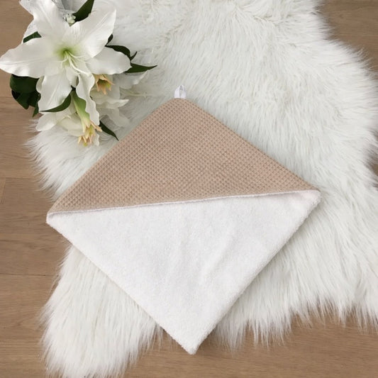 Warm Wafel Babycape Mila met naam Warm Sand