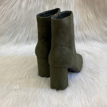 Khaki suedette ankle boot