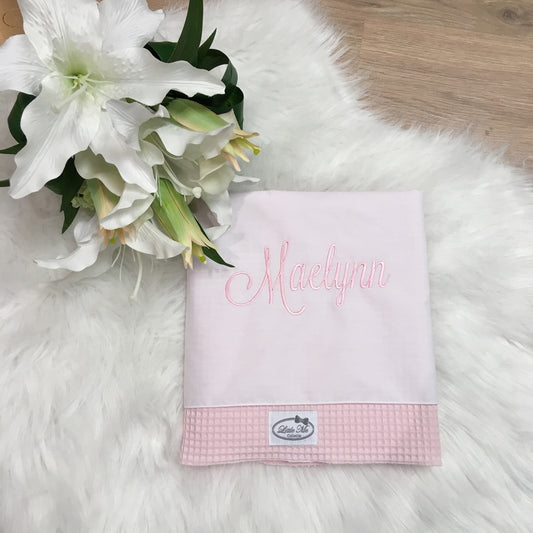 Warm Wafel Lakentje met naam | Gepersonaliseerde | Baby Pink