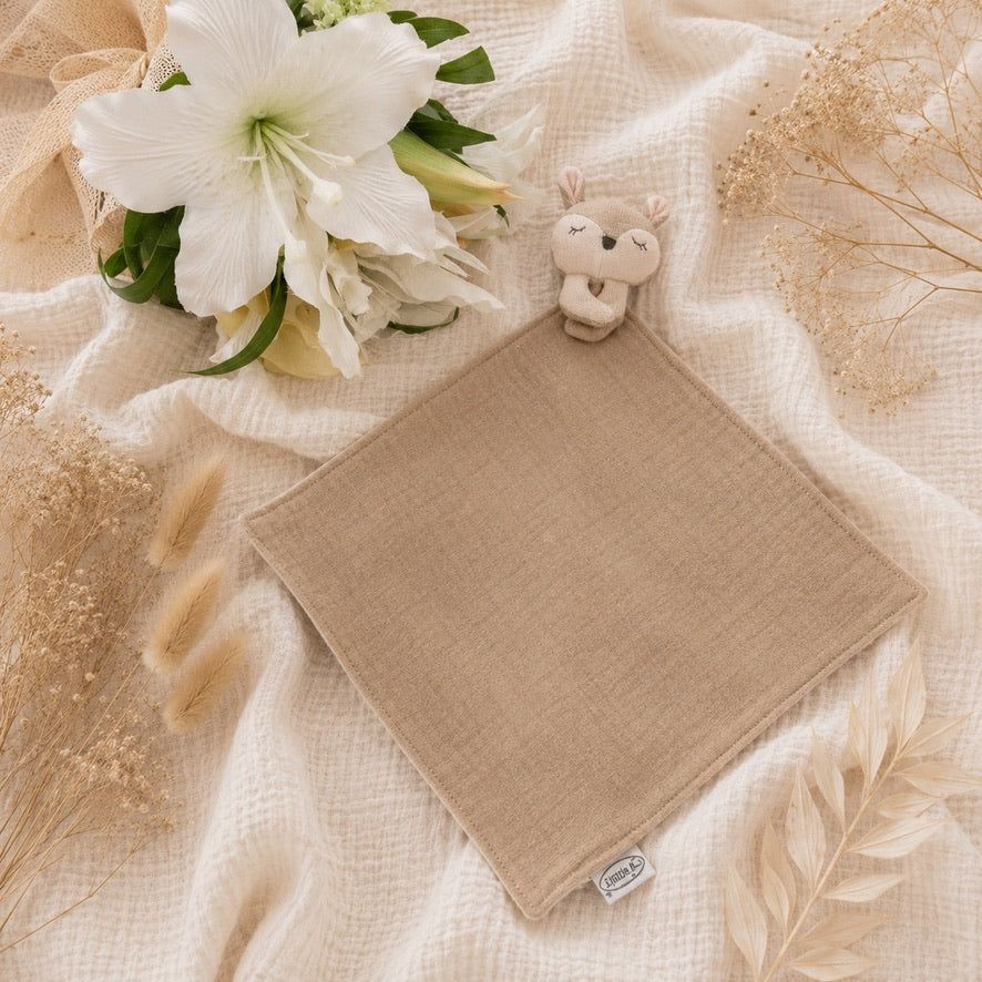 Gepersonaliseerd Knuffeldoekje Hertje – Beige met Naam
