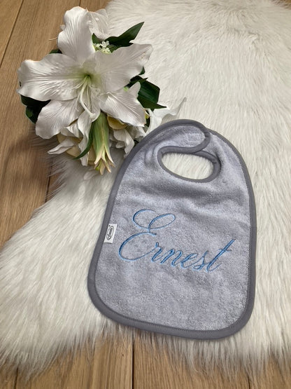Slab met naam | Gepersonaliseerde baby slab katoen | Strom Grey