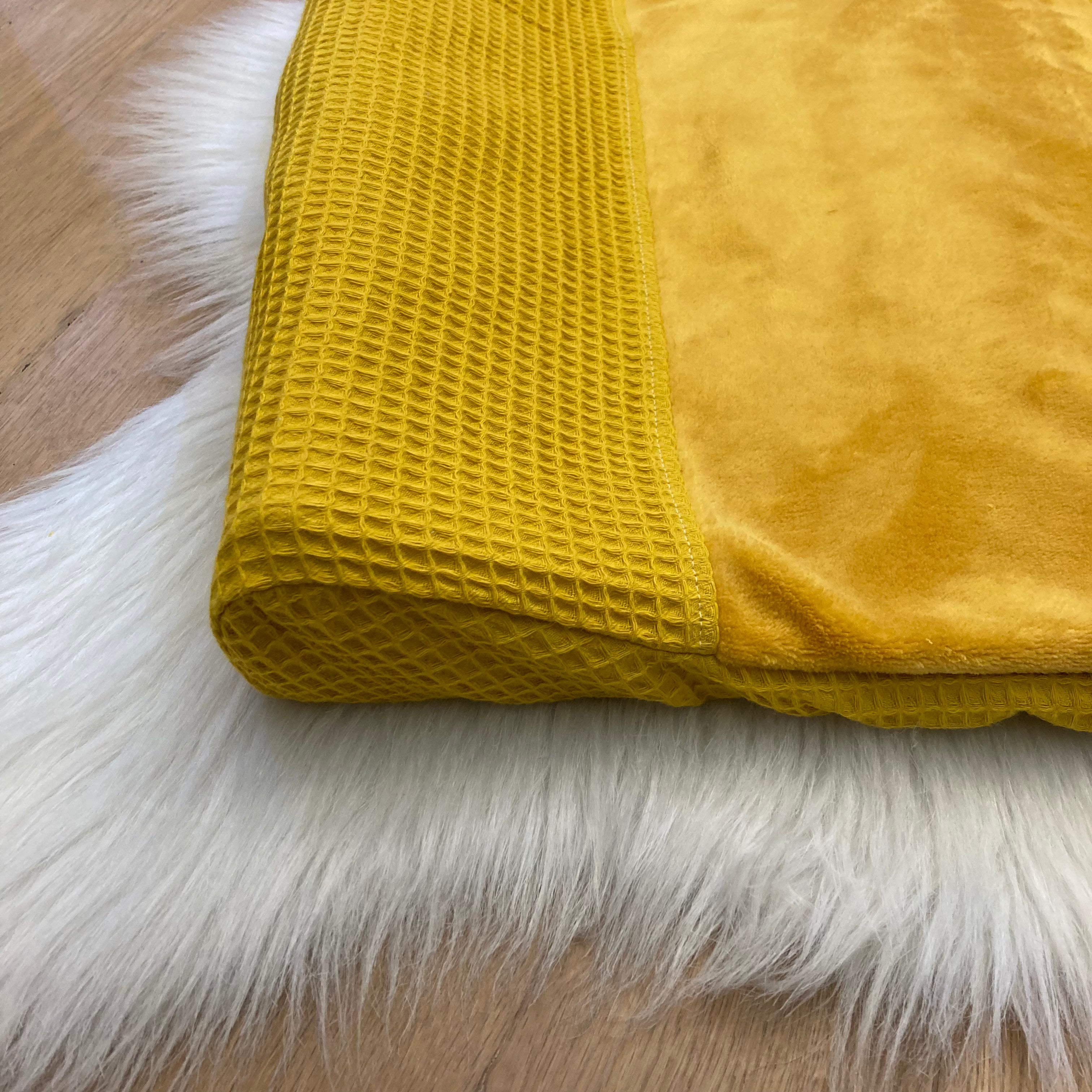 Hoes aankleedkussen waffel oker