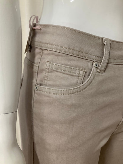 Skinny light beige jeans