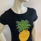 Black t-shirt with pineapple pattern in sequins