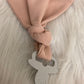 Bib with pacifier clip Pink rose