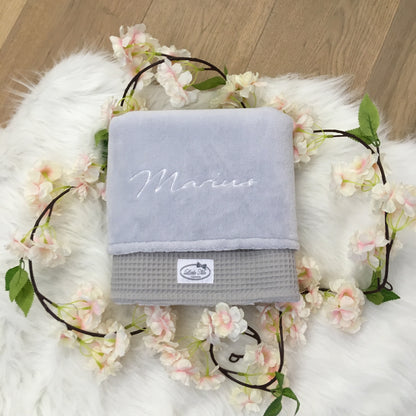 Warm Wafel Winterdekentje met naam | Gepersonaliseerde | Mist Grey