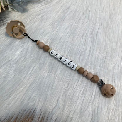 Speenkoord met naam | Gepersonaliseerde siliconen speenkoord | beige tinten