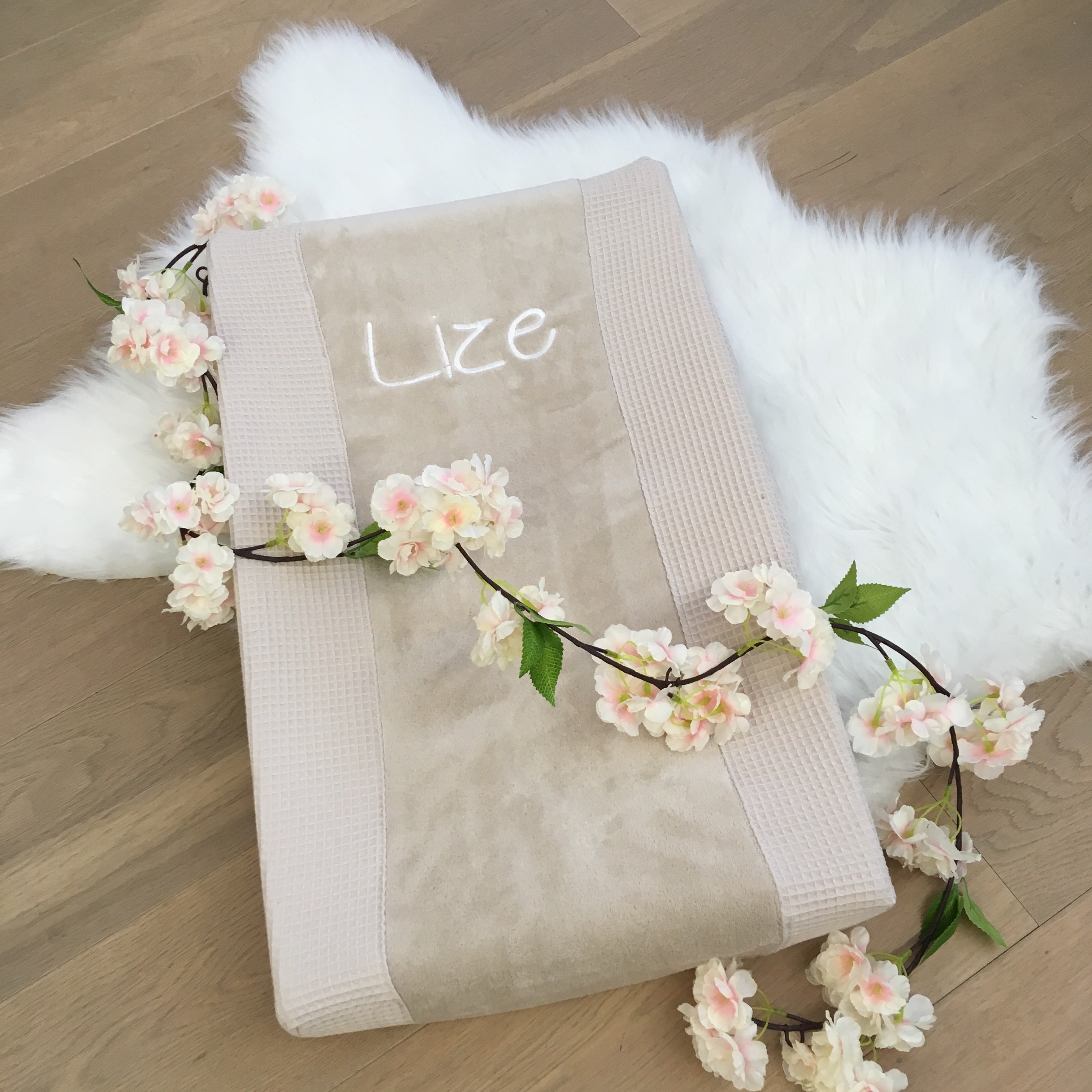 Hoes verzorgingskussen wafel beige /fleece beige