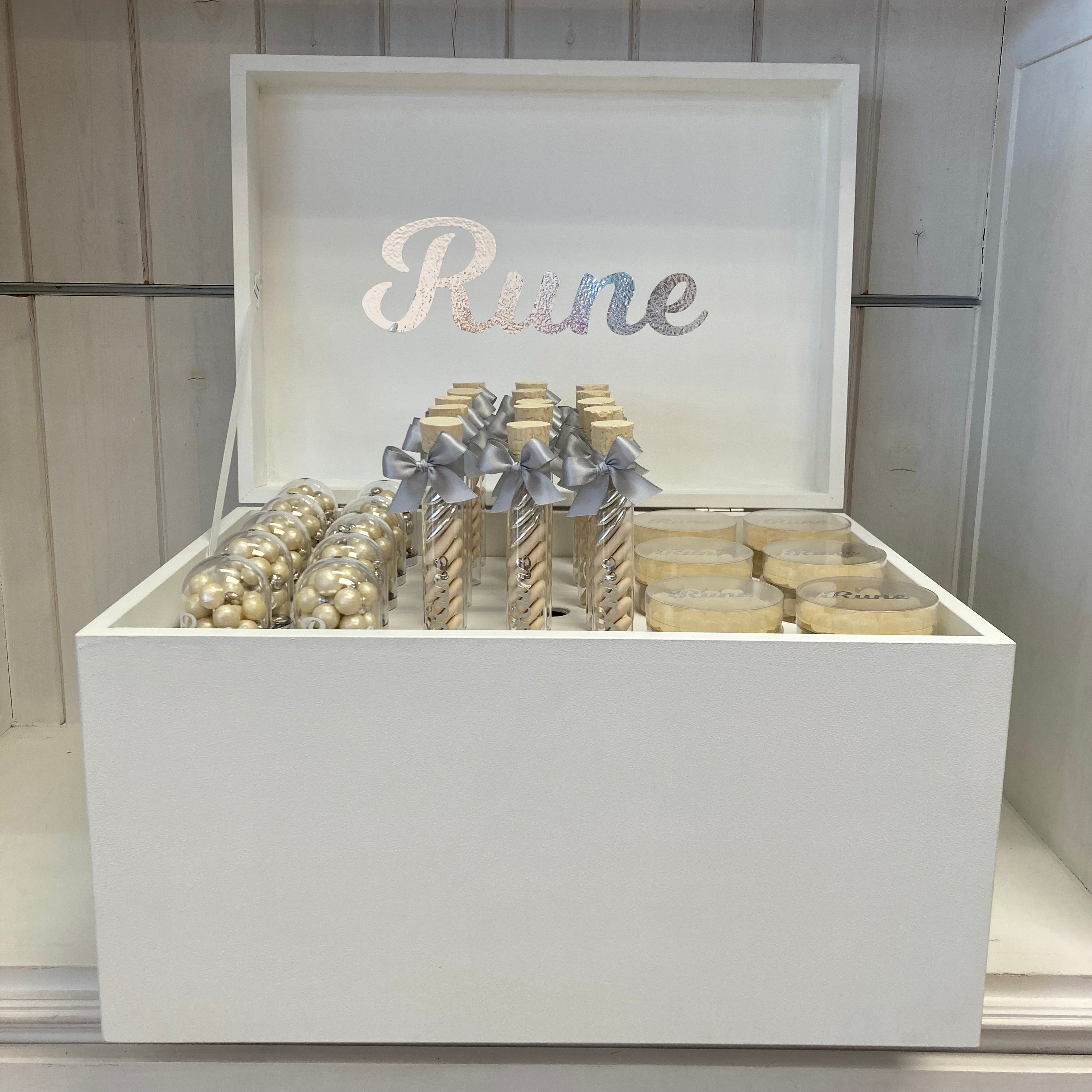 Doopsuiker- Speelkoffer met lijnen wit