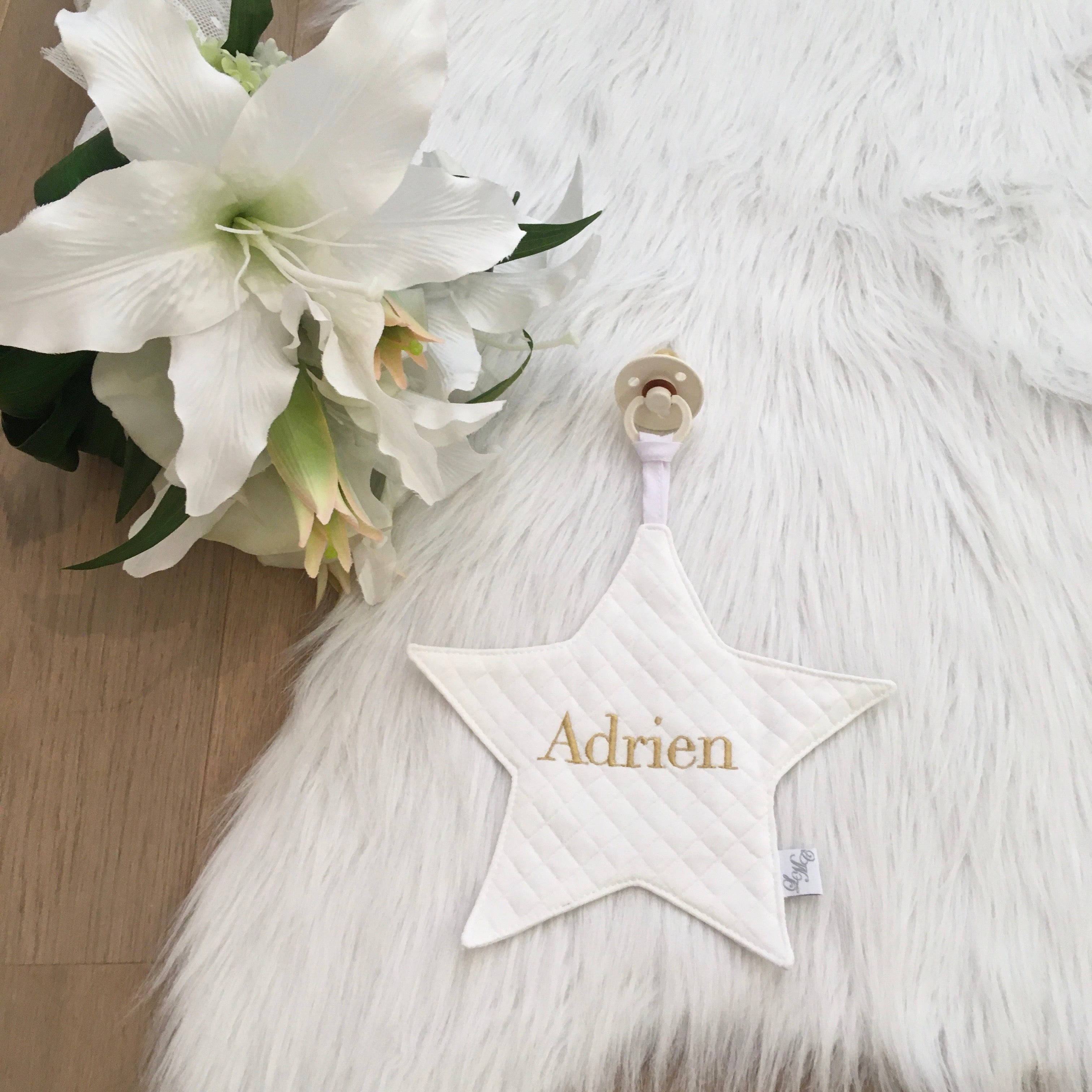 Speendoek ster sweet diamond ecru