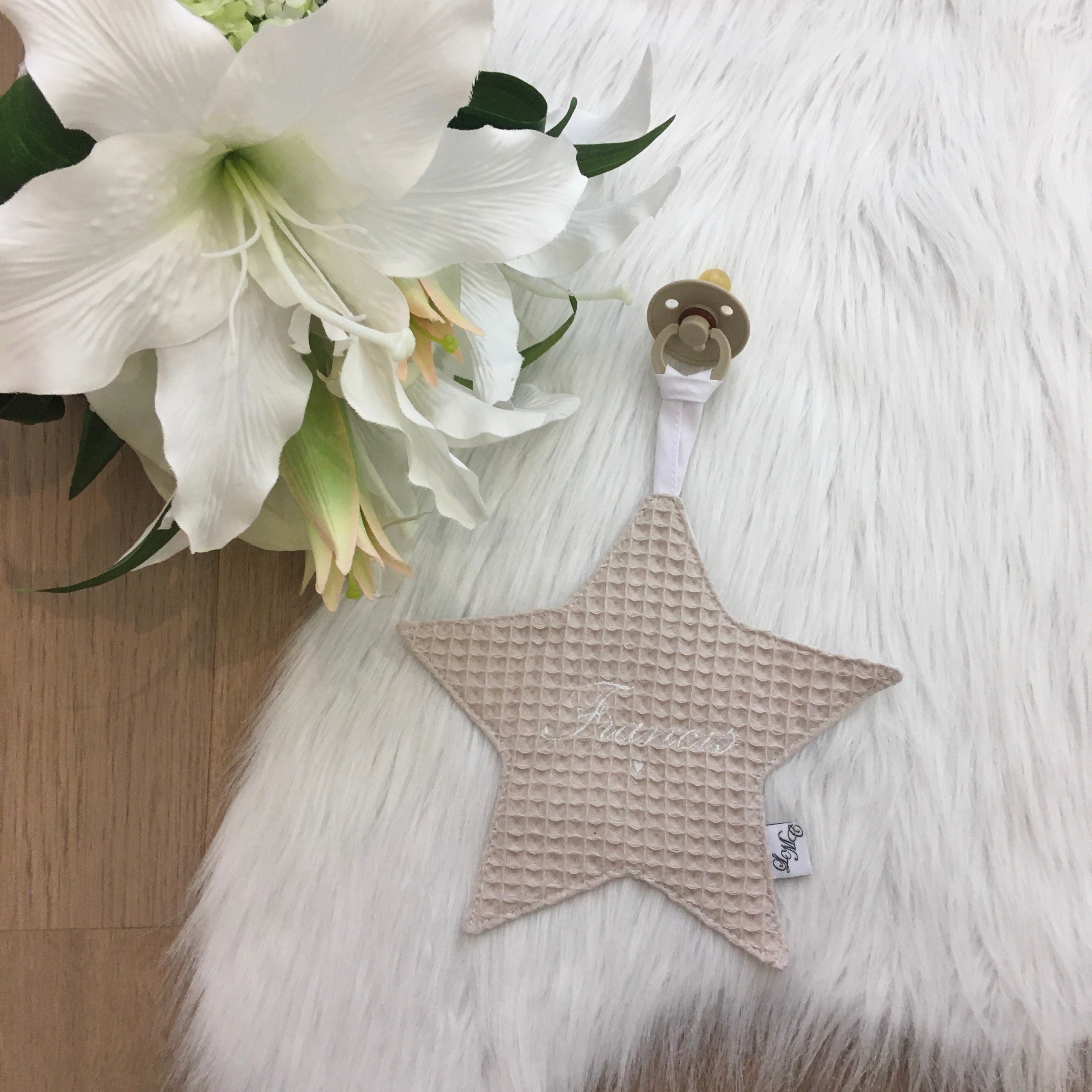 Speendoek ster wafel beige