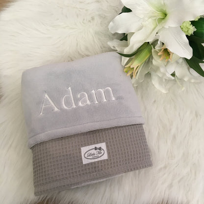 Warm Wafel Winterdekentje met naam | Gepersonaliseerde | Mist Grey