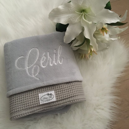 Warm Wafel Winterdekentje met naam | Gepersonaliseerde | Mist Grey