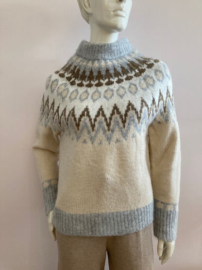 Large knit wool beige