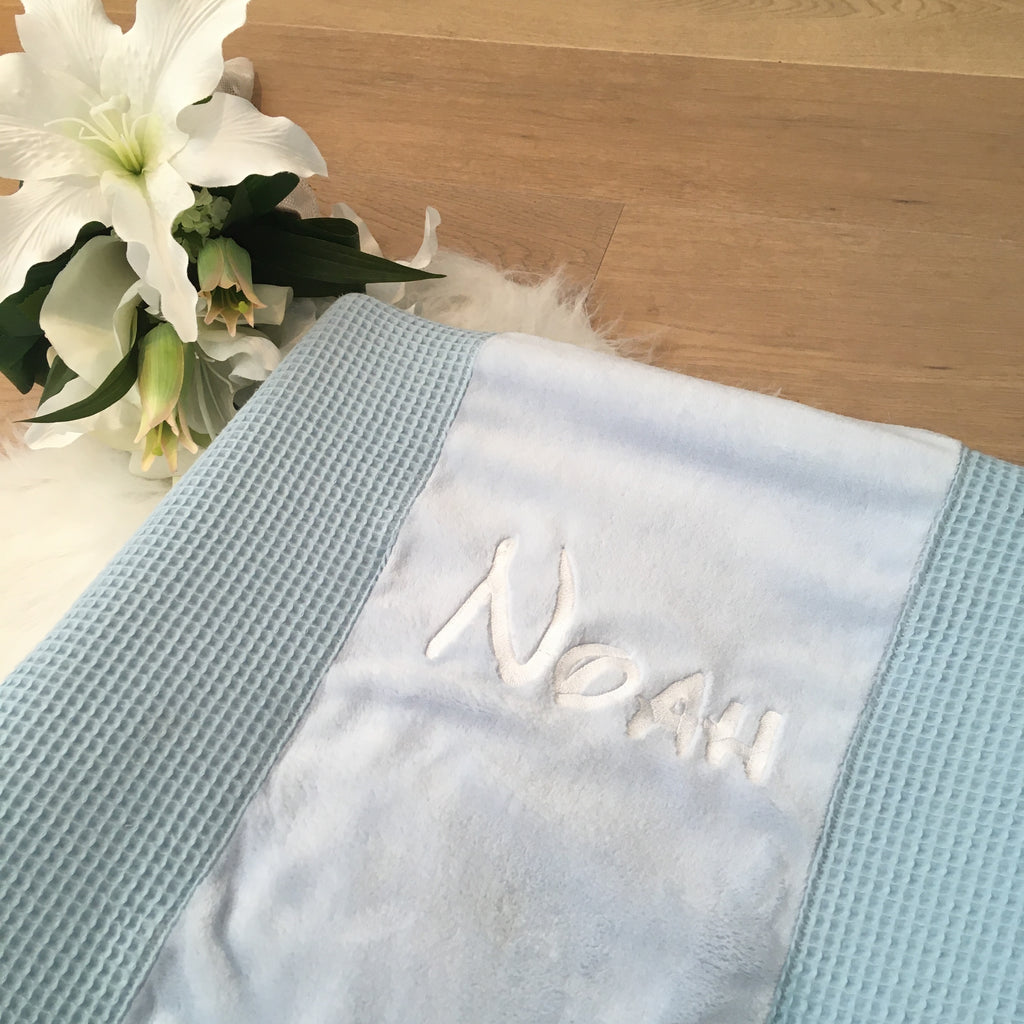 Hoes verzorgingskussen wafel lichtblauw /fleece lichtblauw