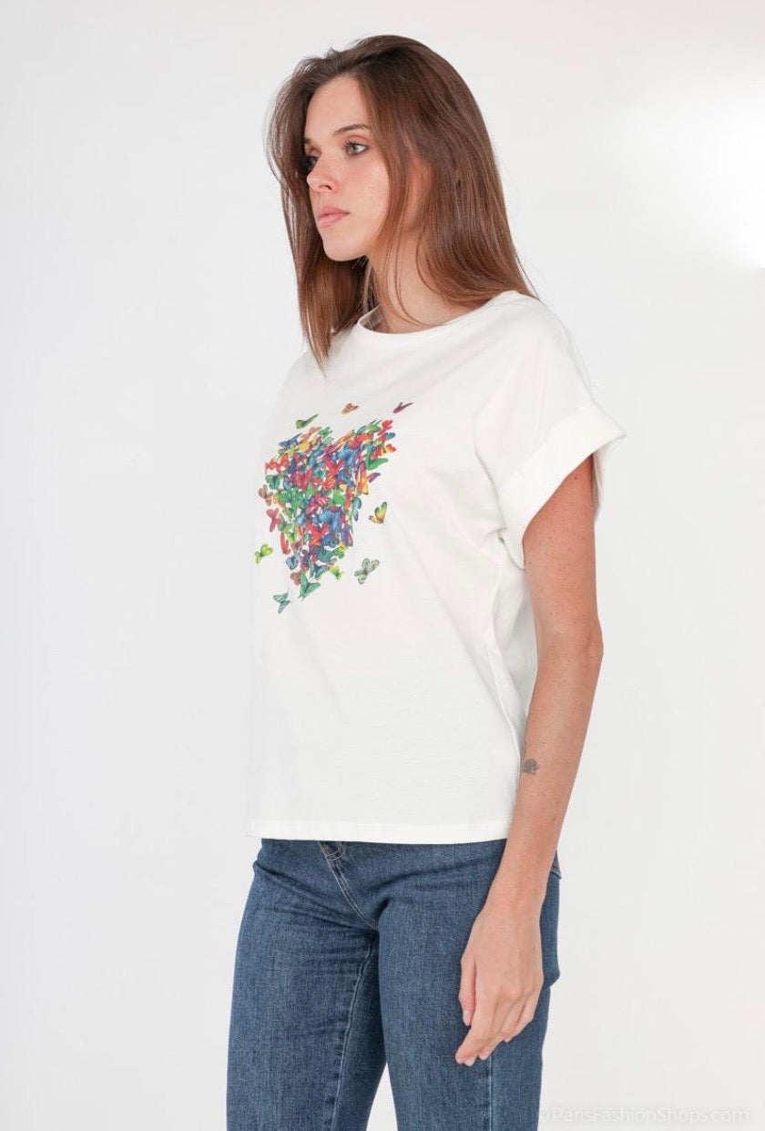T-shirt with heart