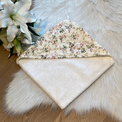Petit Fleur Babycape met naam | Gepersonaliseerde | Vanilla Milk