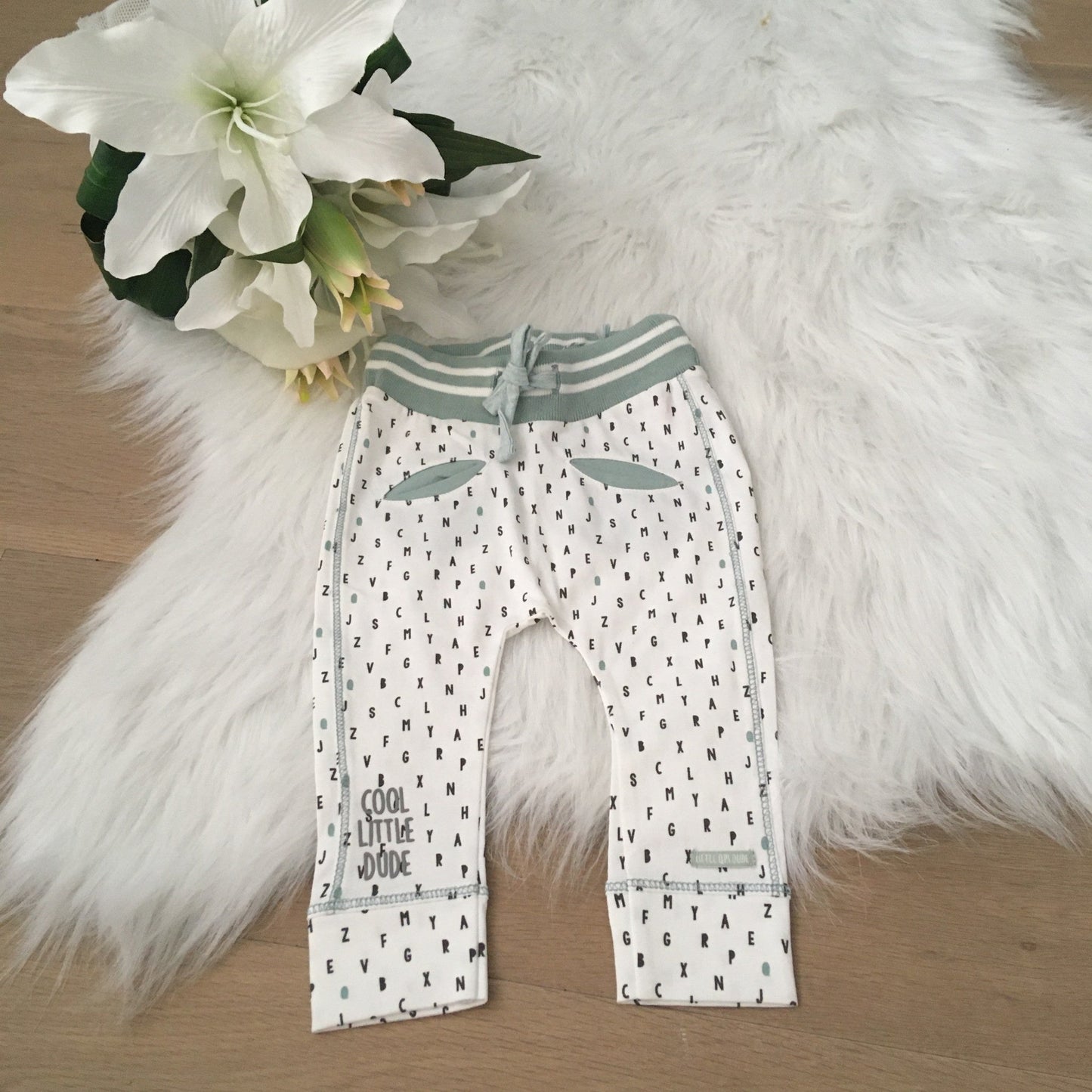 Noud broek