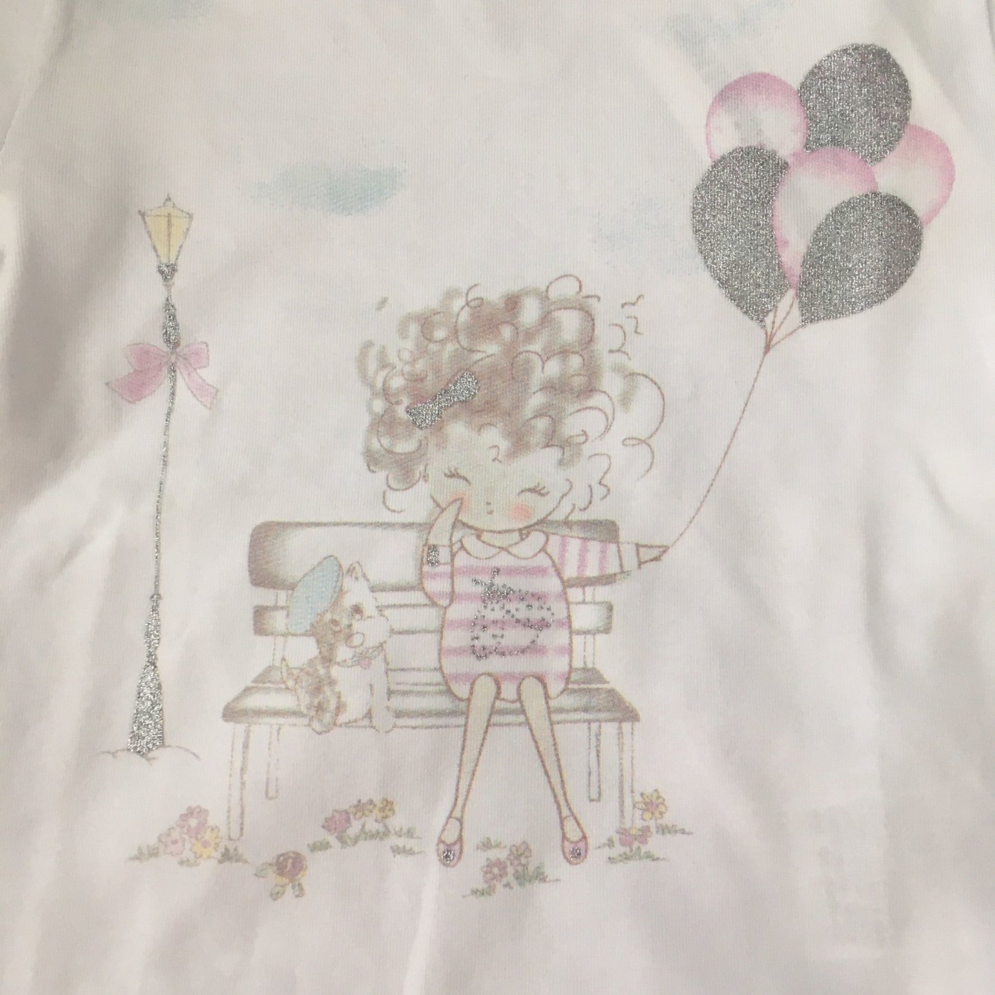 Little girl balloon