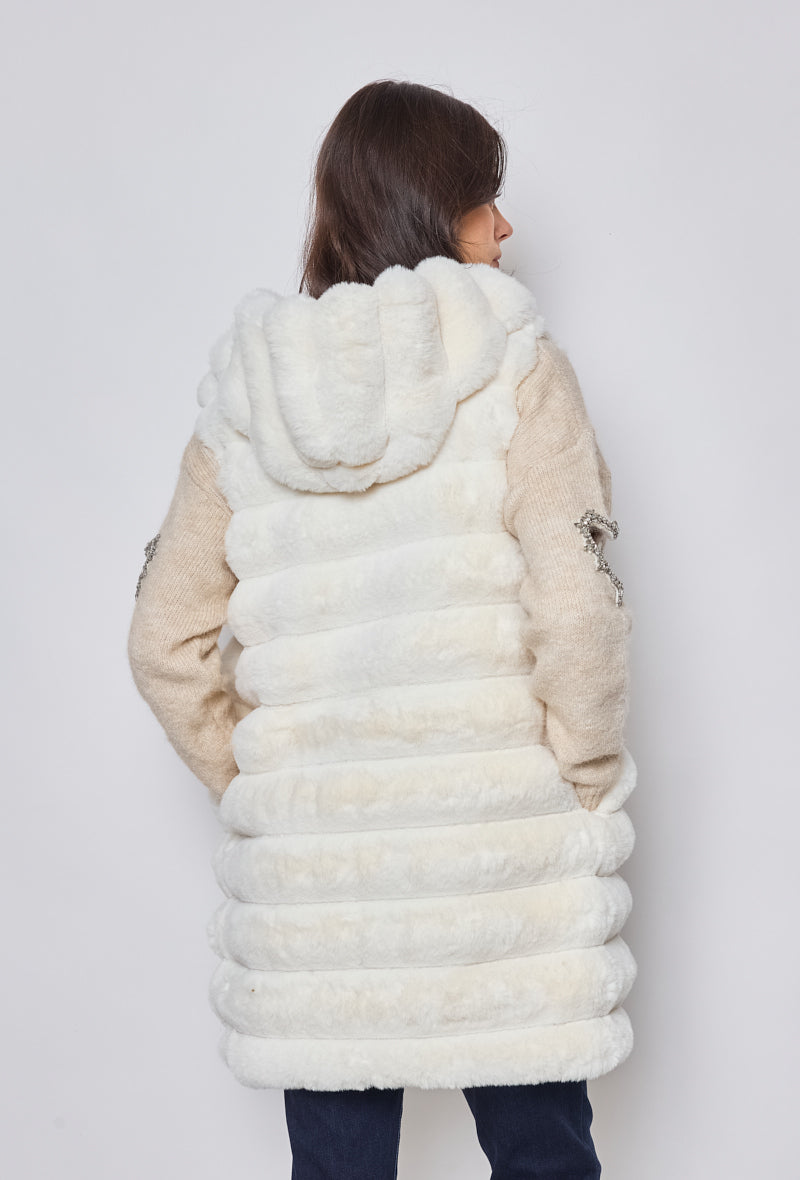Sleeveless coat with sleeveless hood Ecru