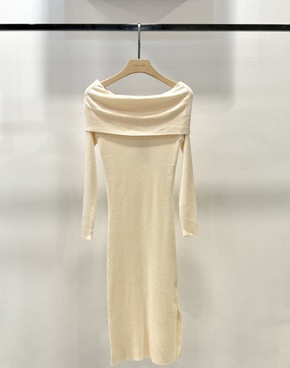 Off Shoulder Sweater Dress cream