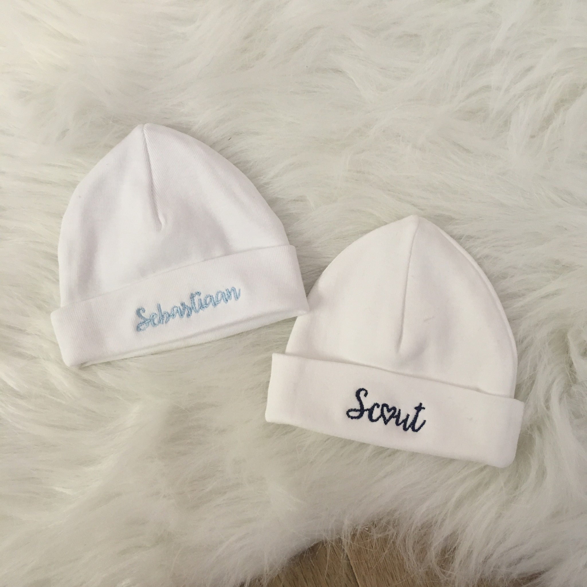 Eerste babymutsje wit